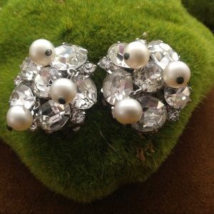 Signed Vintage Kramer Rhinestone & Faux Pearl Clip On Earrings